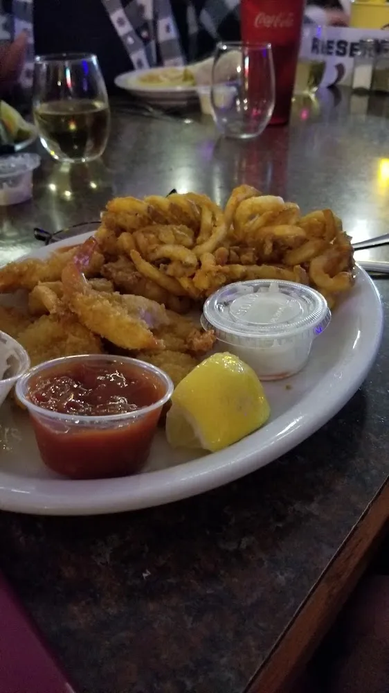 Fried Shrimp with Curly Fries