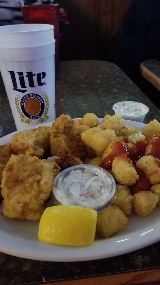 White Fish Fry with Tater Tots